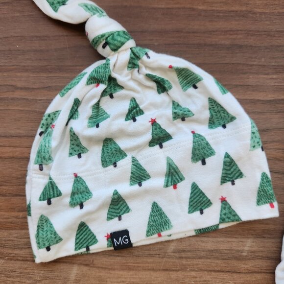 Twin Bundle! Milkmaid Goods Christmas Tree Swaddles and Hats, unisex, Newborn - Picture 2 of 3